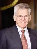 Dr. Martin Schadt